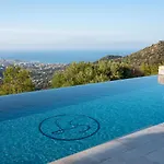 La Hotel 3*