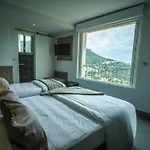 Hotel La