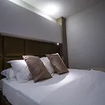 La Hotel