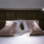 La 3*