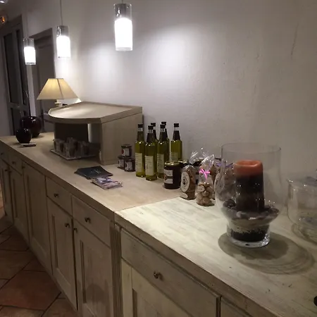 La Hotell Santa-Reparata-di-Balagna