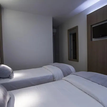 Hotel La 3*