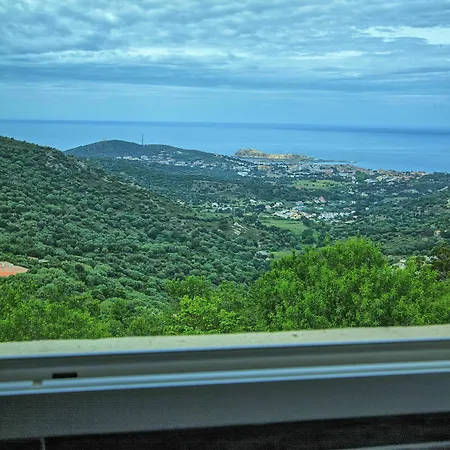 La Hotel Santa-Reparata-di-Balagna