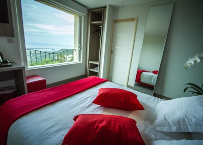 La Hotel 3*